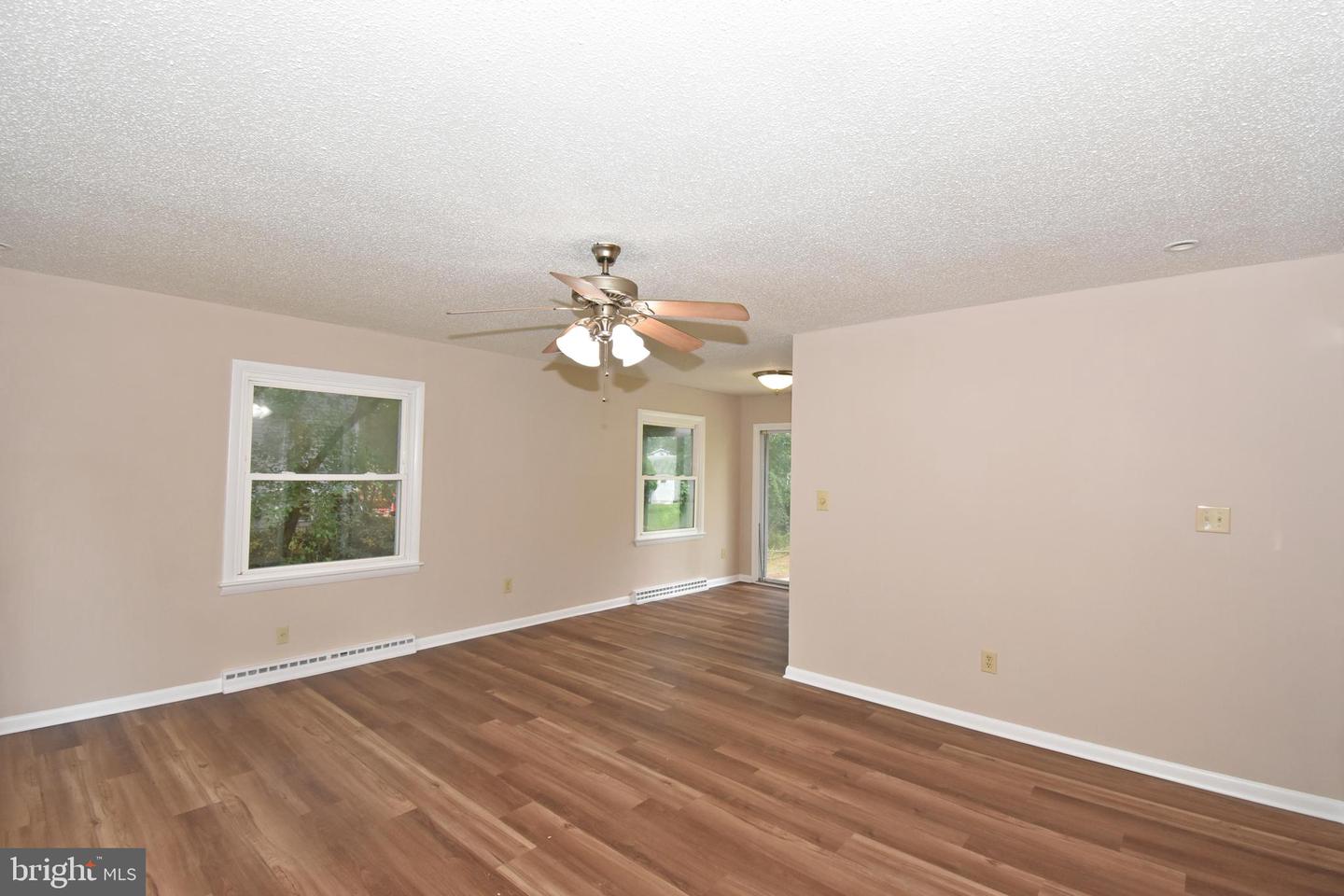 612 Regency Dr Property Photo 6