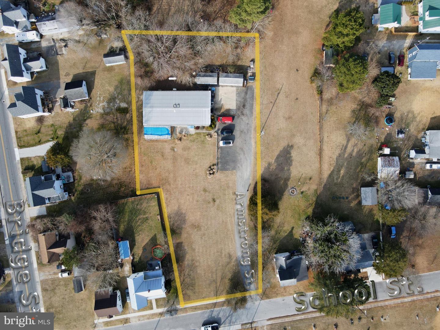 107 School St Property Photo 3