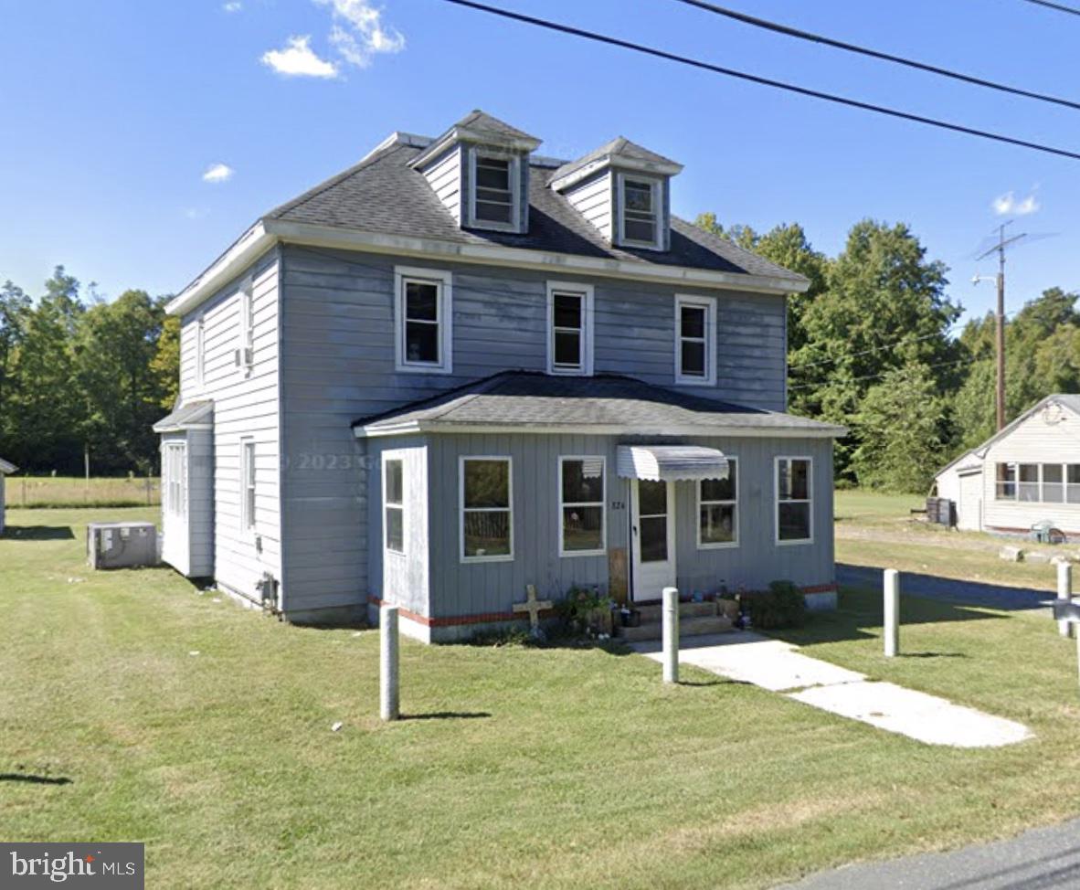 820 Property Photo 1