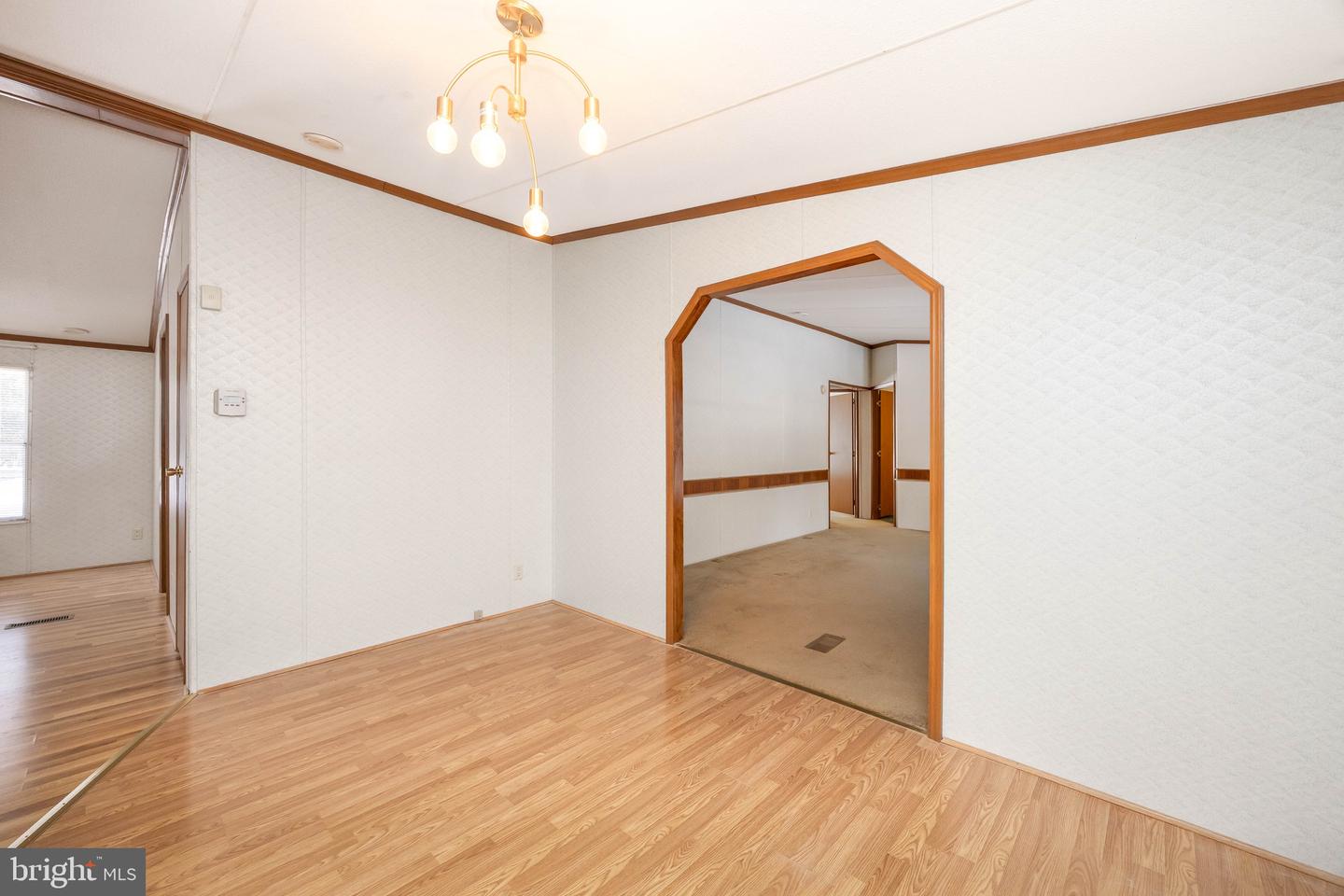 22147 Royal Oak Rd Property Photo 18