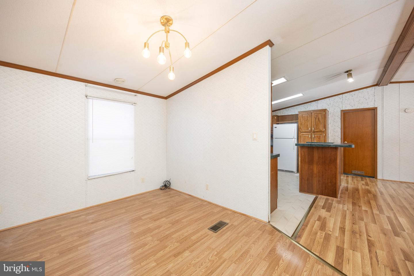 22147 Royal Oak Rd Property Photo 20