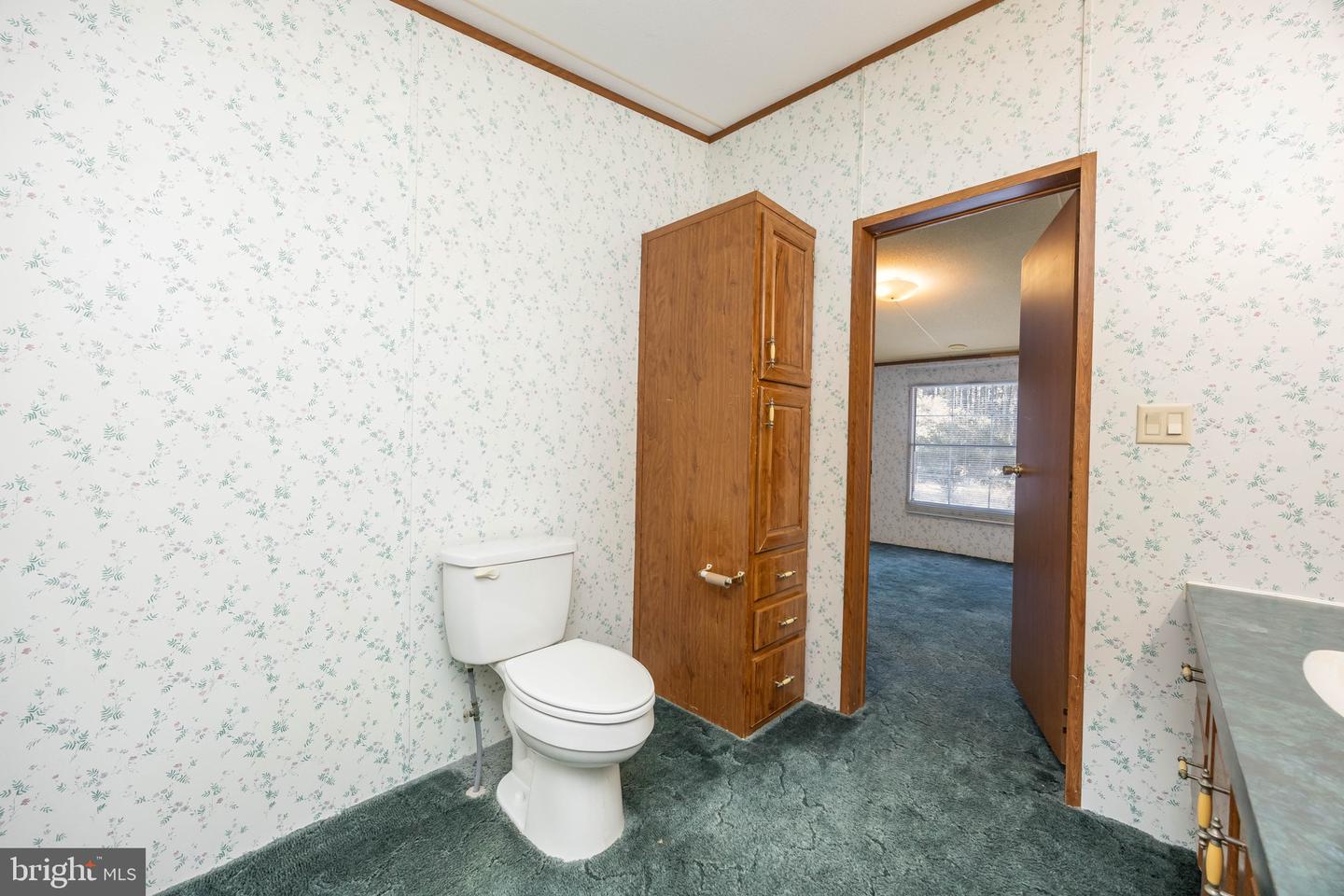 22147 Royal Oak Rd Property Photo 33