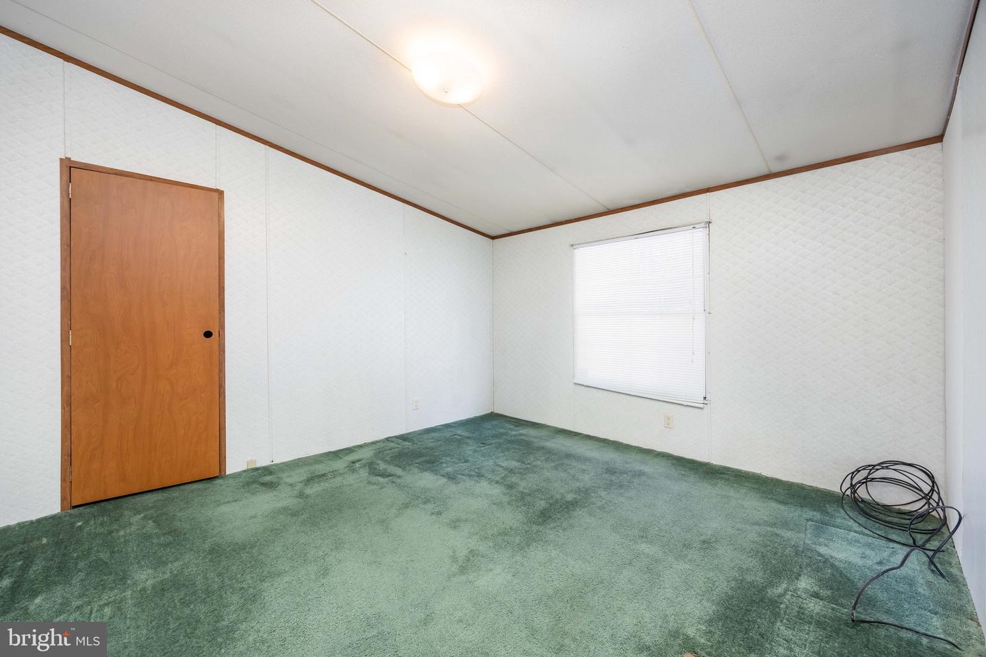22147 Royal Oak Rd Property Photo 43