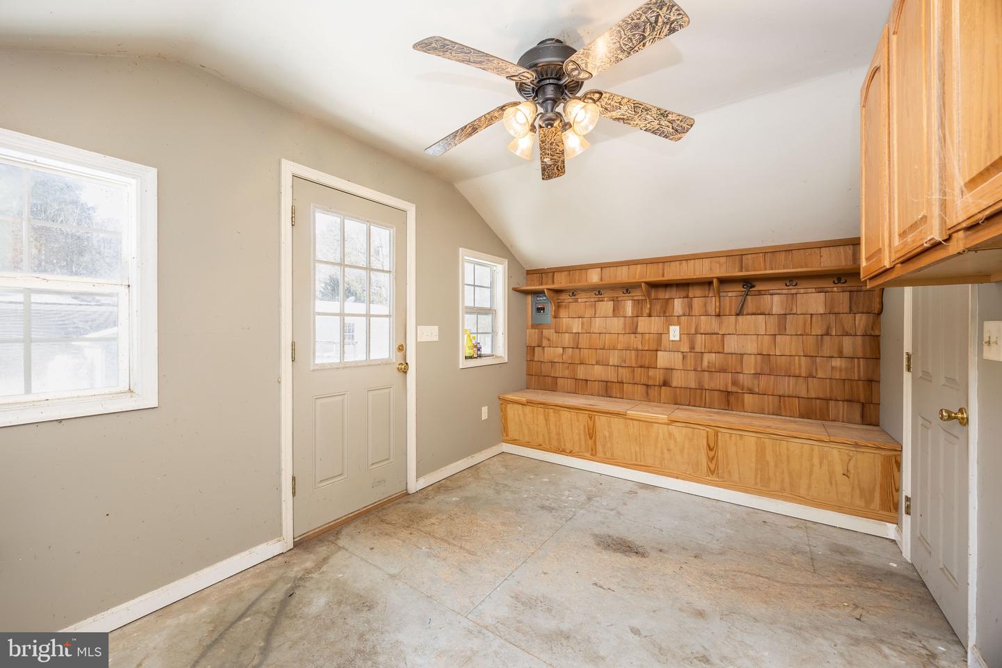 22147 Royal Oak Rd Property Photo 55