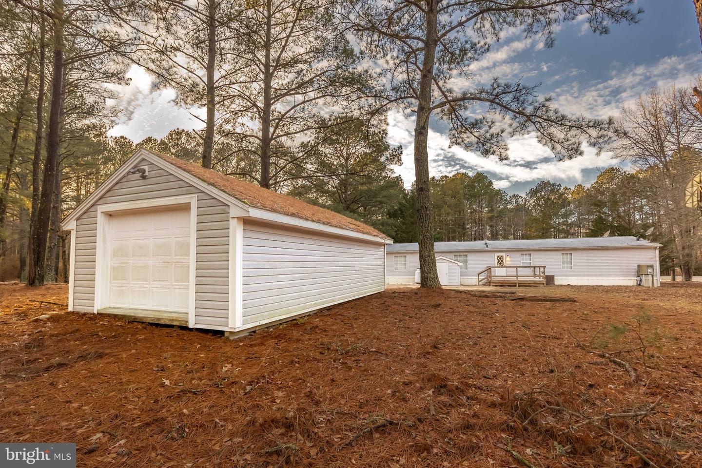 22147 Royal Oak Rd Property Photo 65