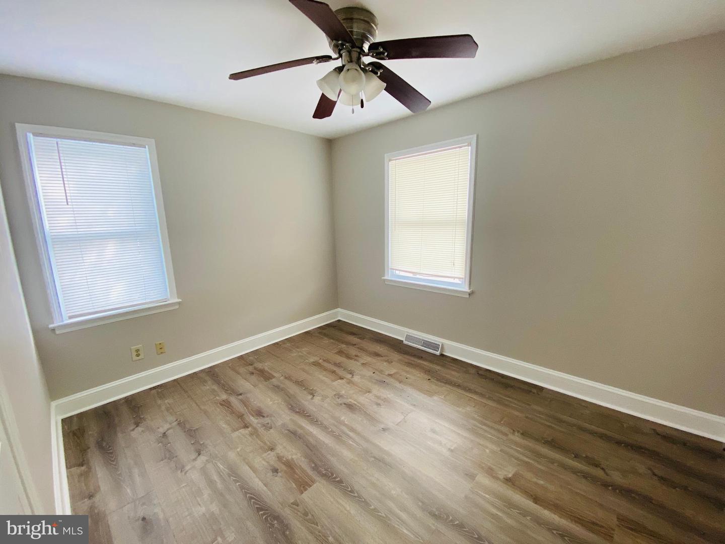1007 Pierce Ave Property Photo 11