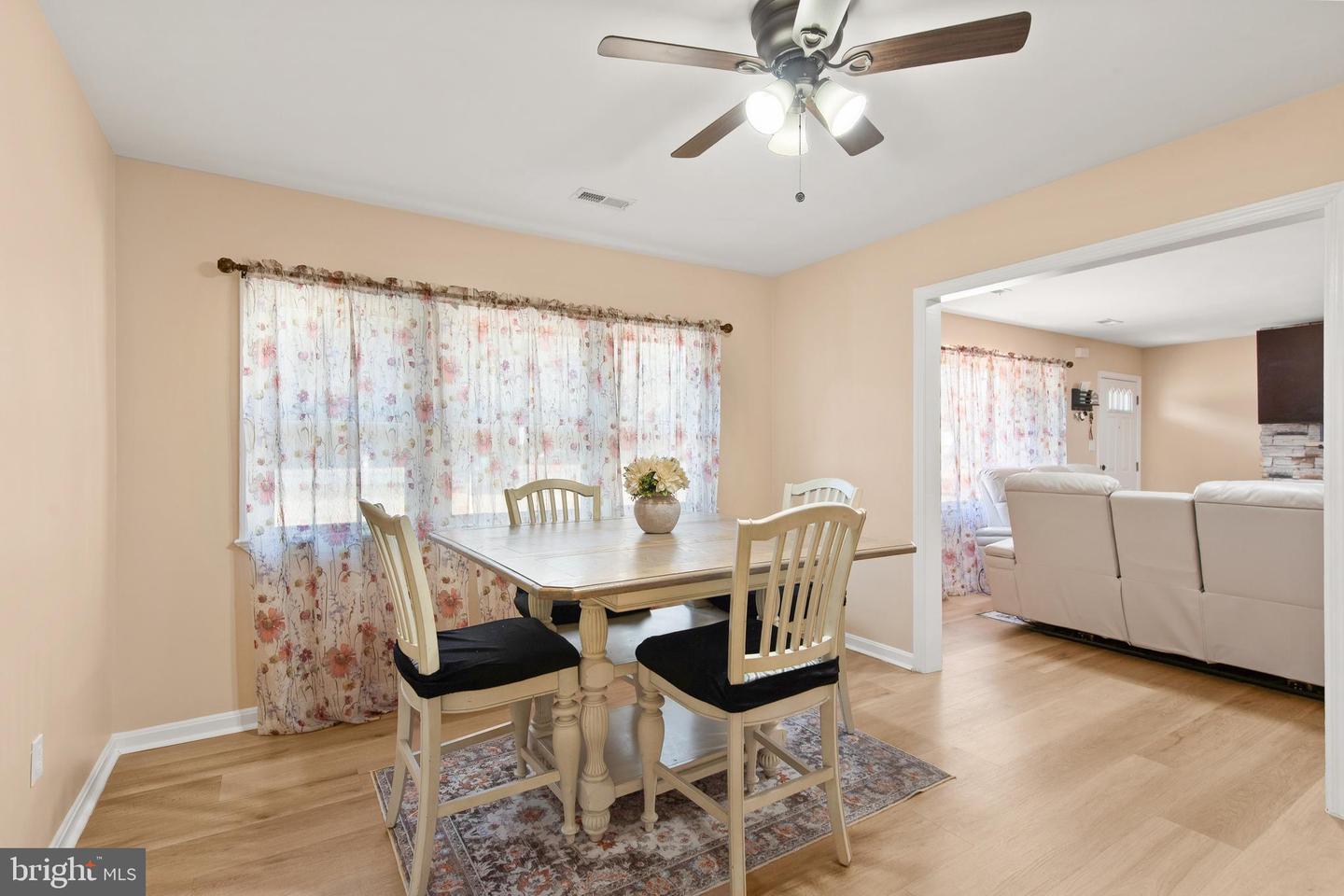 28570 Ocean Gtwy Property Photo 10