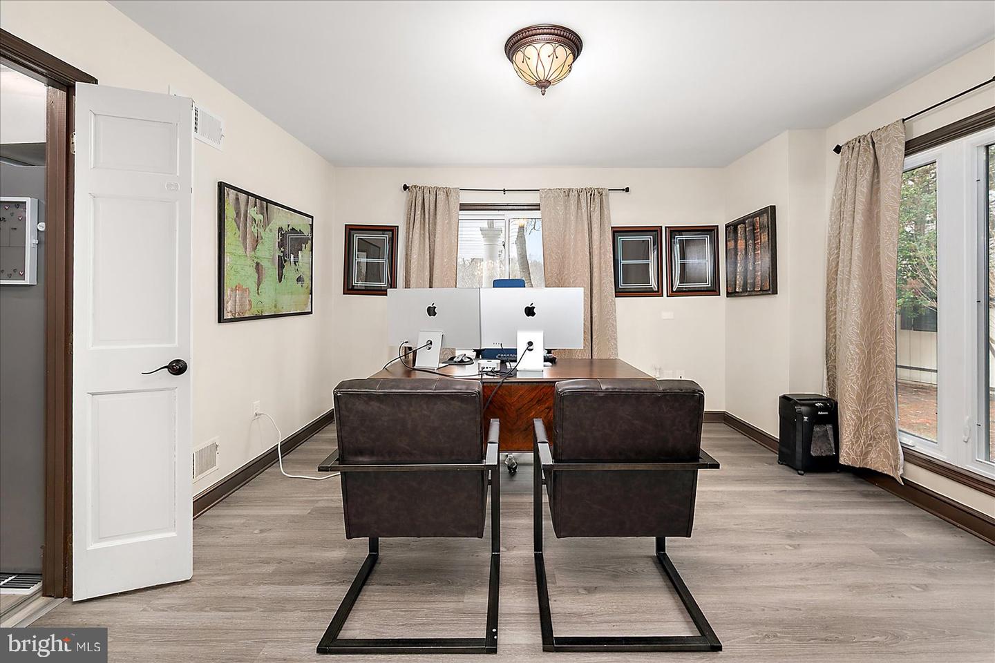 5660 Caledonia Dr Property Photo 11