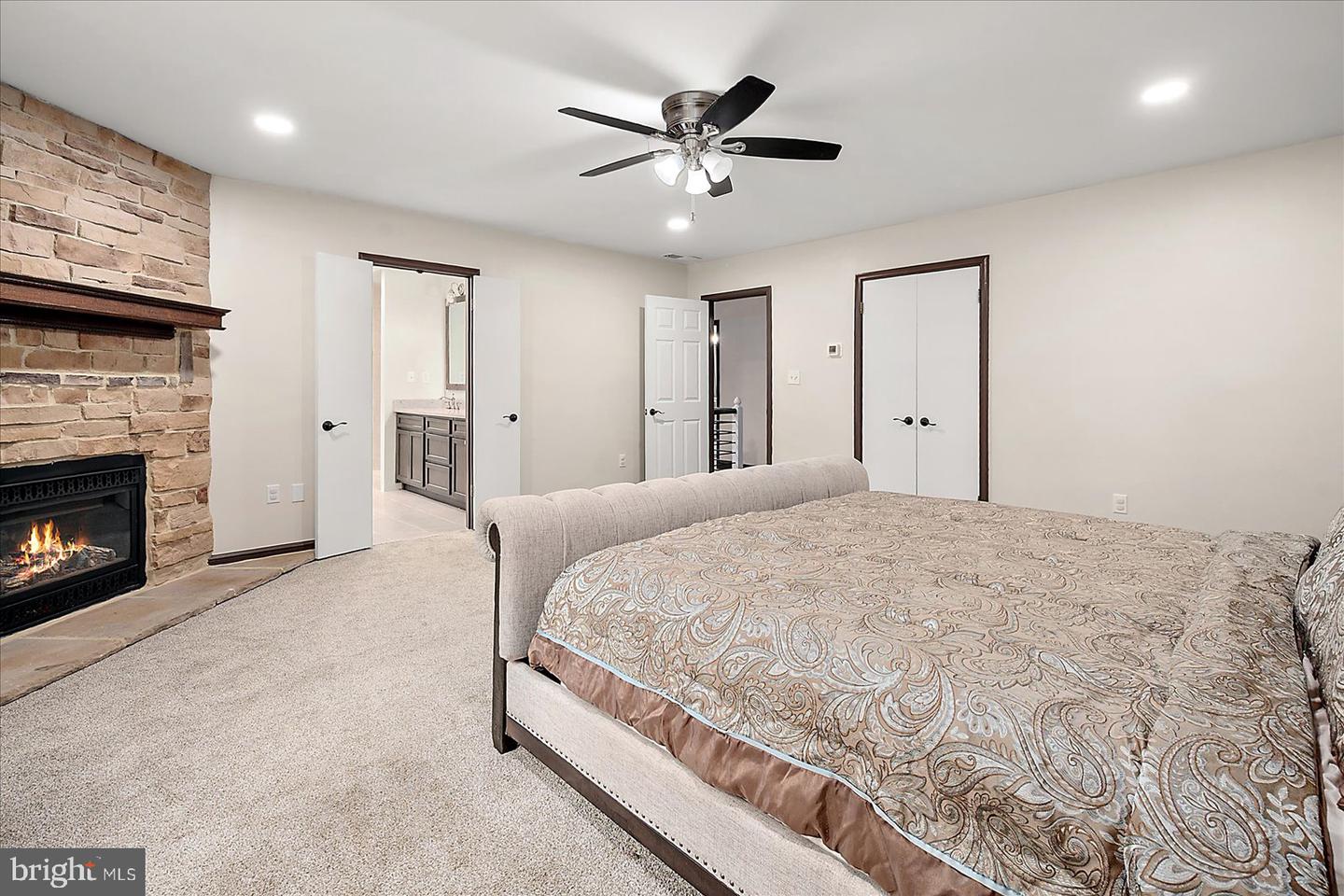 5660 Caledonia Dr Property Photo 50