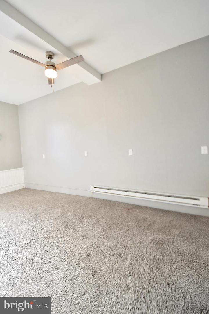 600 Main Street #c Property Photo 15