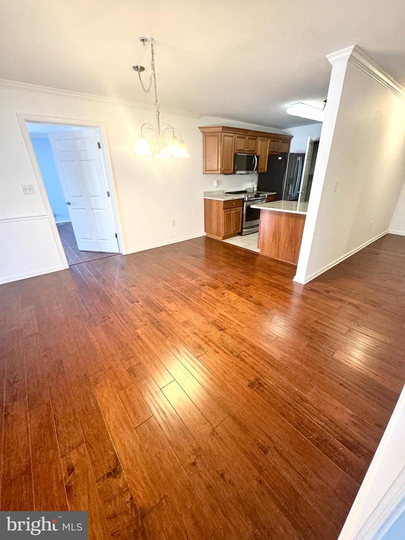 1103 S Schumaker Dr #c-309 Property Photo 7