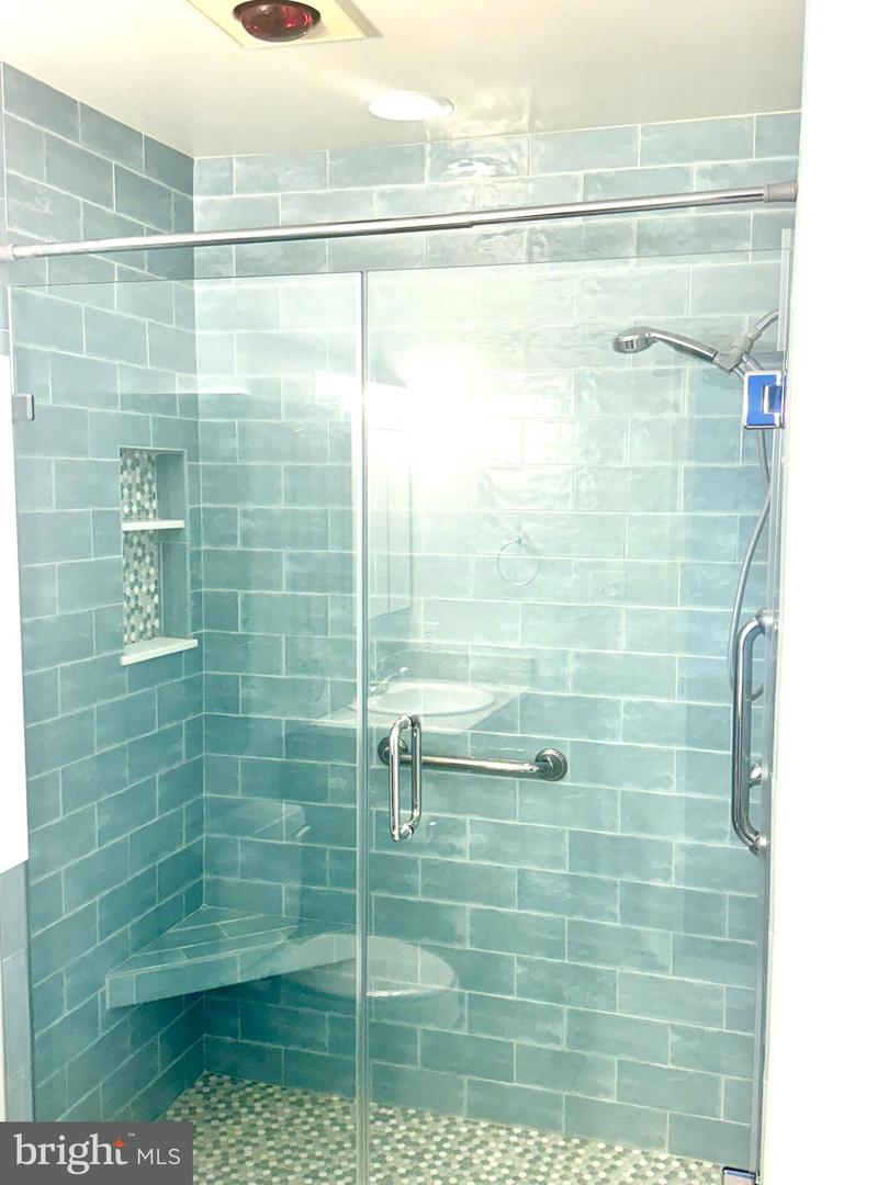 1103 S Schumaker Dr #c-309 Property Photo 16