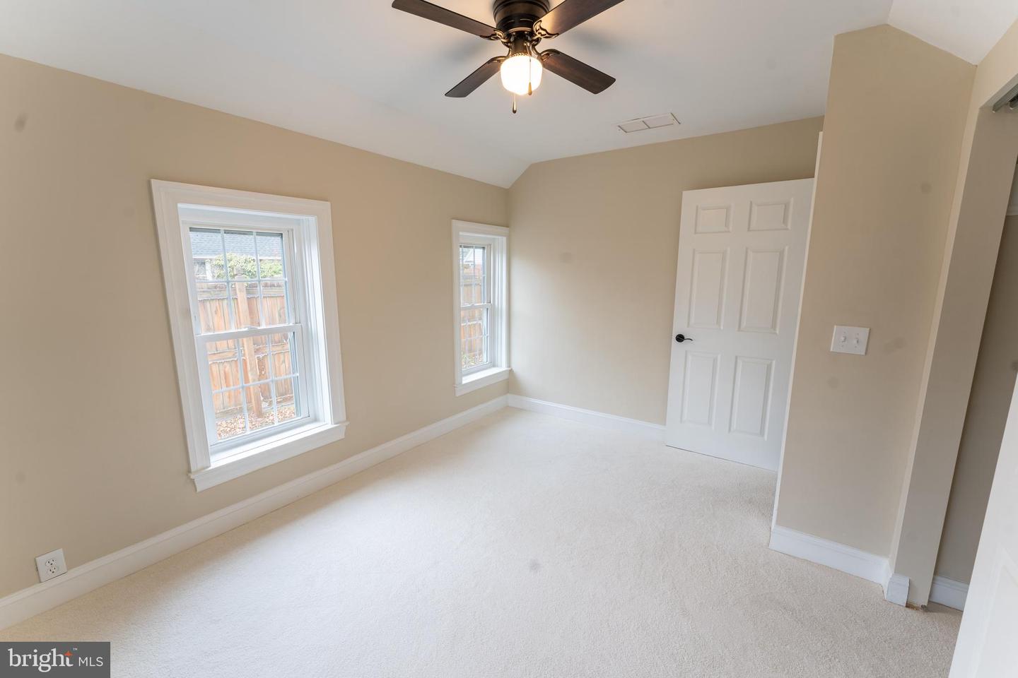 227 Pinehurst Ave Property Photo 25