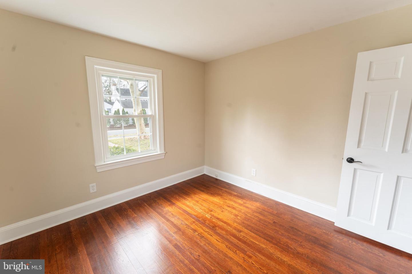 227 Pinehurst Ave Property Photo 30