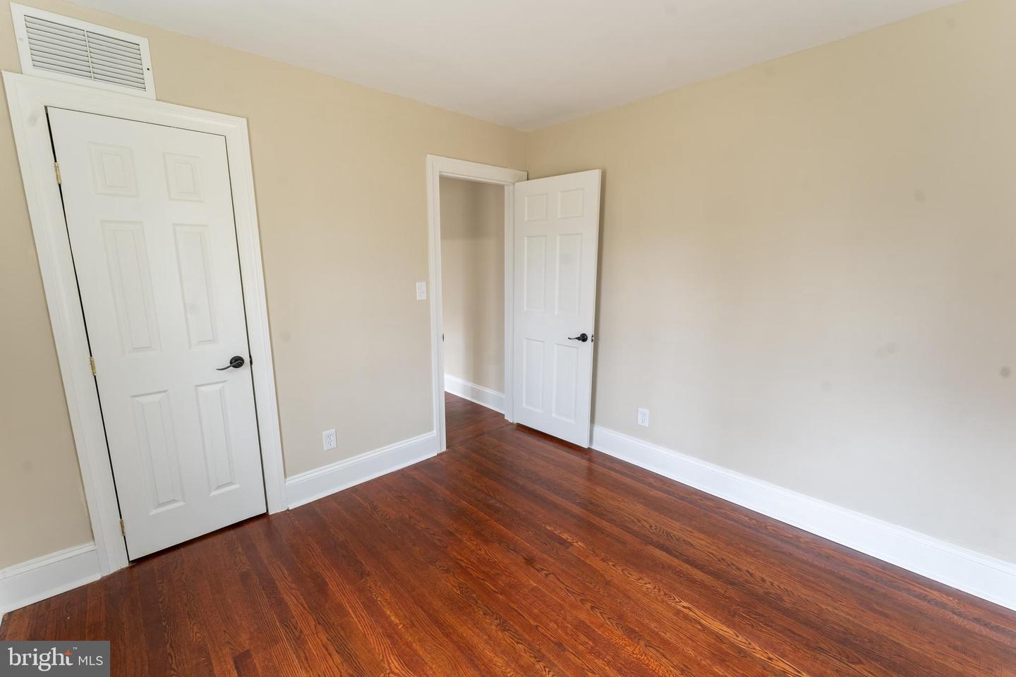 227 Pinehurst Ave Property Photo 38