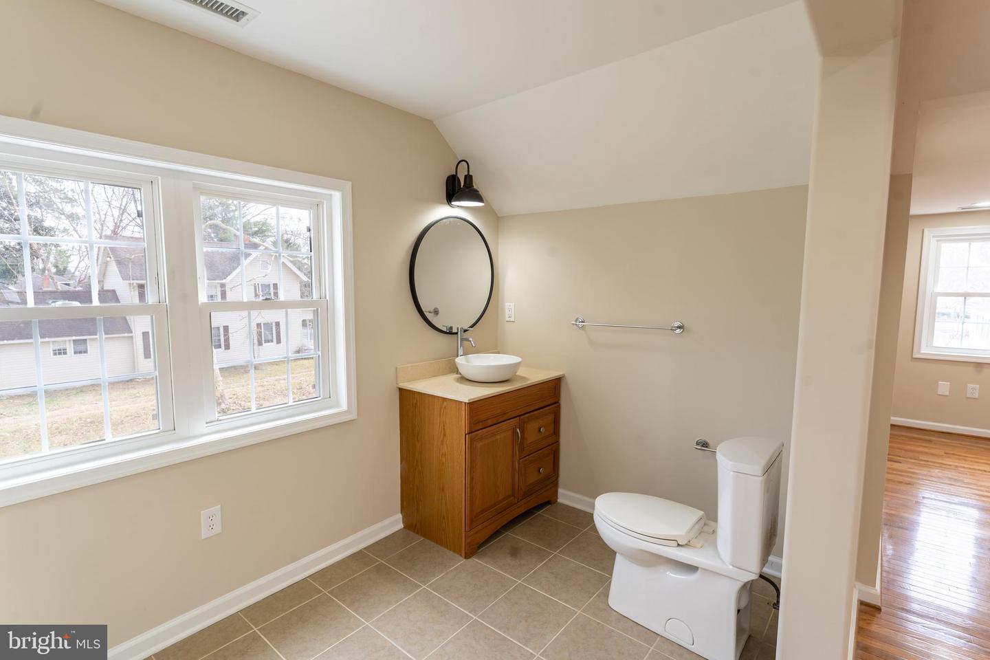 227 Pinehurst Ave Property Photo 43