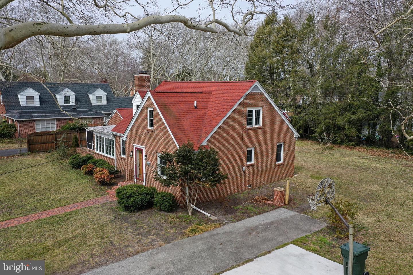 227 Pinehurst Ave Property Photo 59