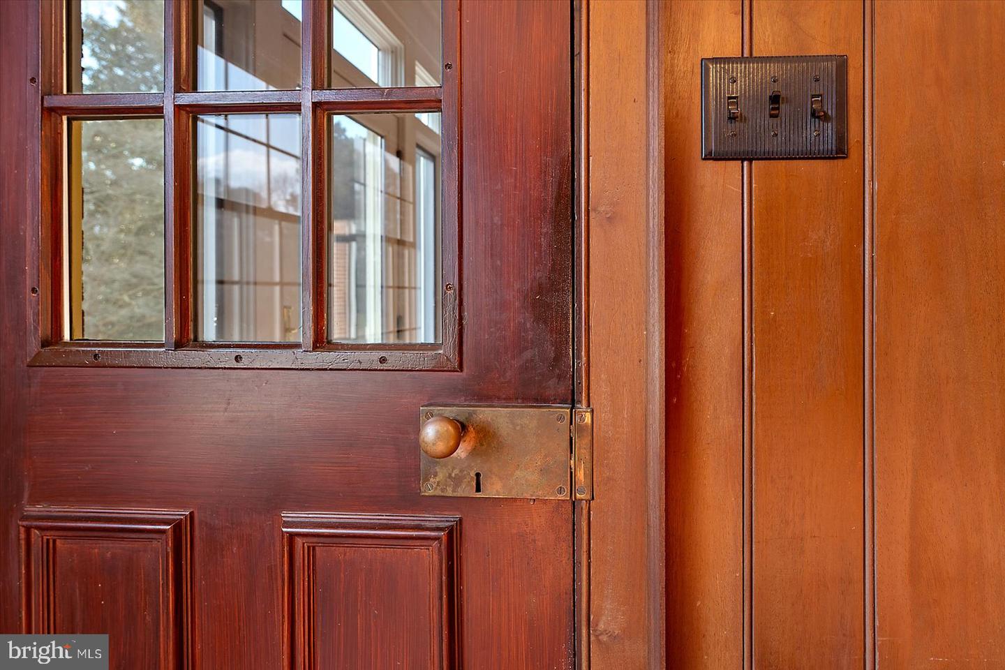 27980 Pemberton Property Photo 16
