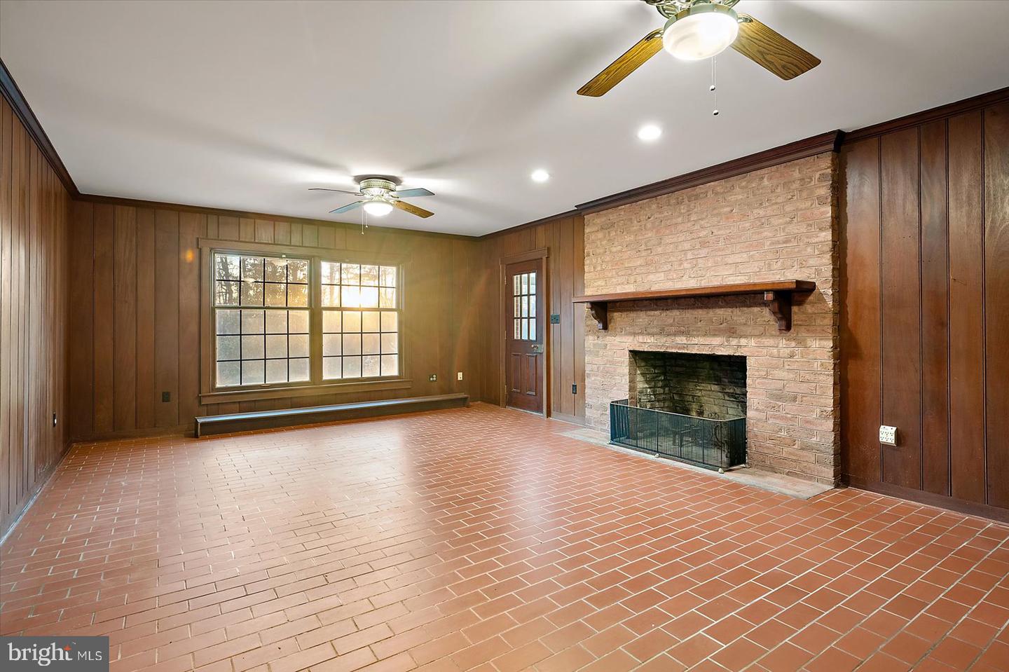 27980 Pemberton Property Photo 23