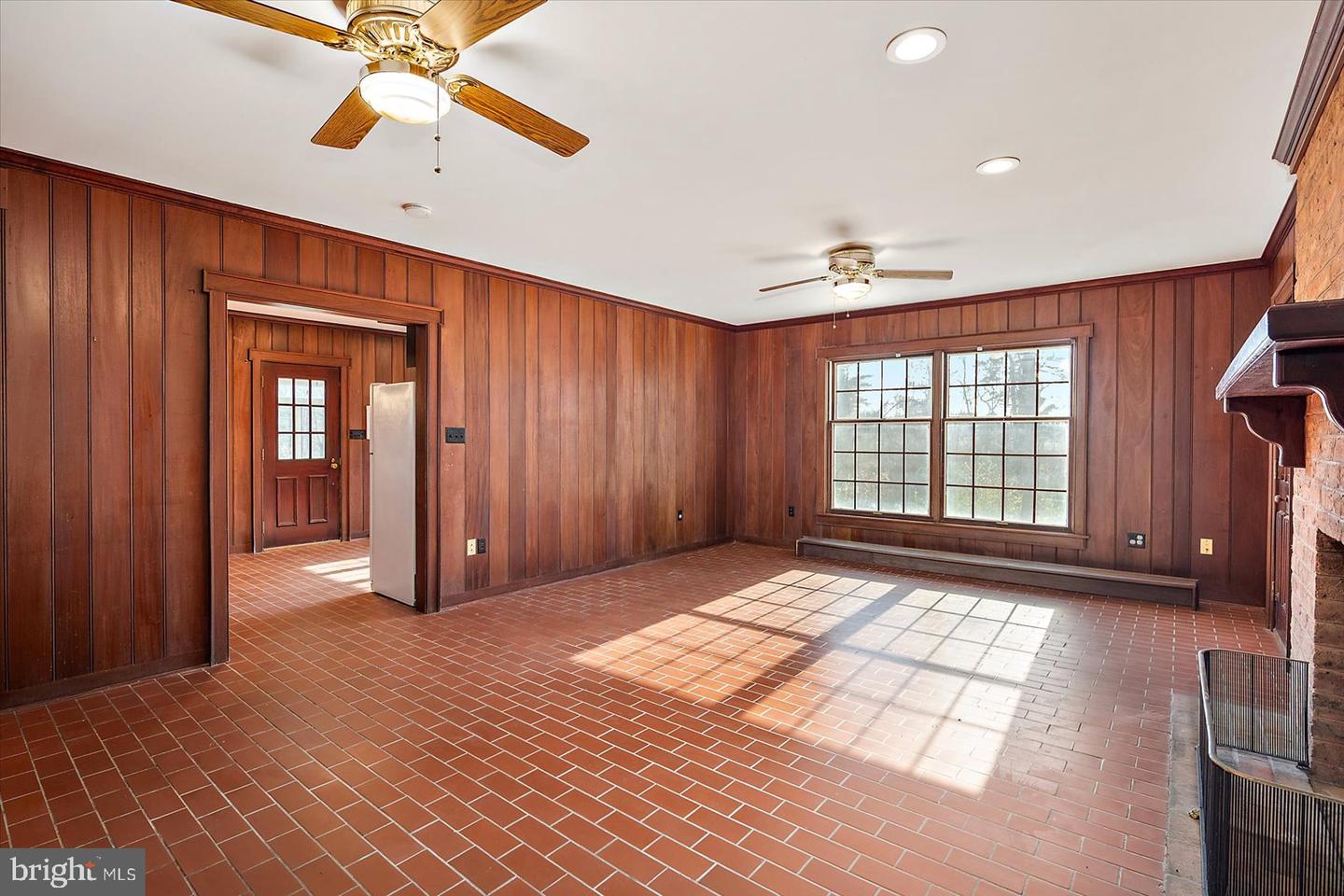 27980 Pemberton Property Photo 25