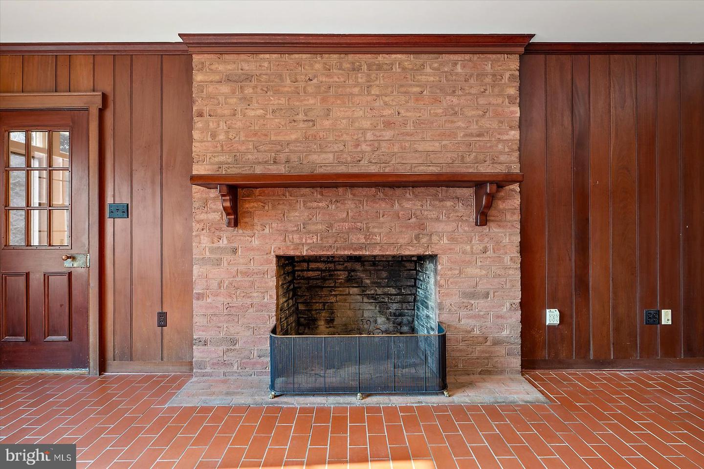 27980 Pemberton Property Photo 27