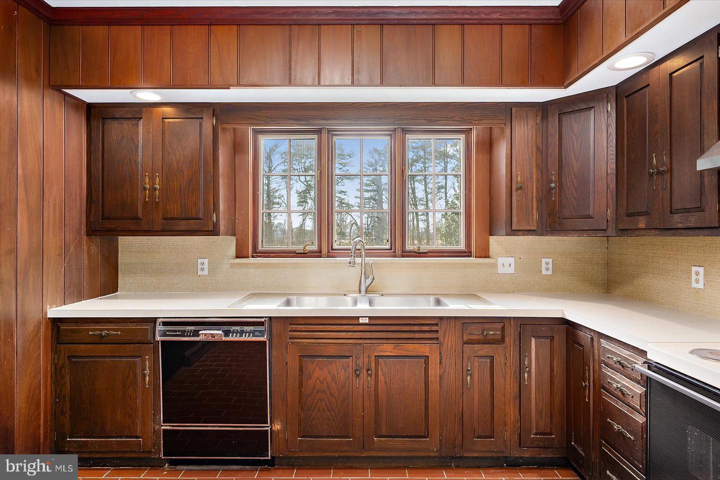 27980 Pemberton Property Photo 31