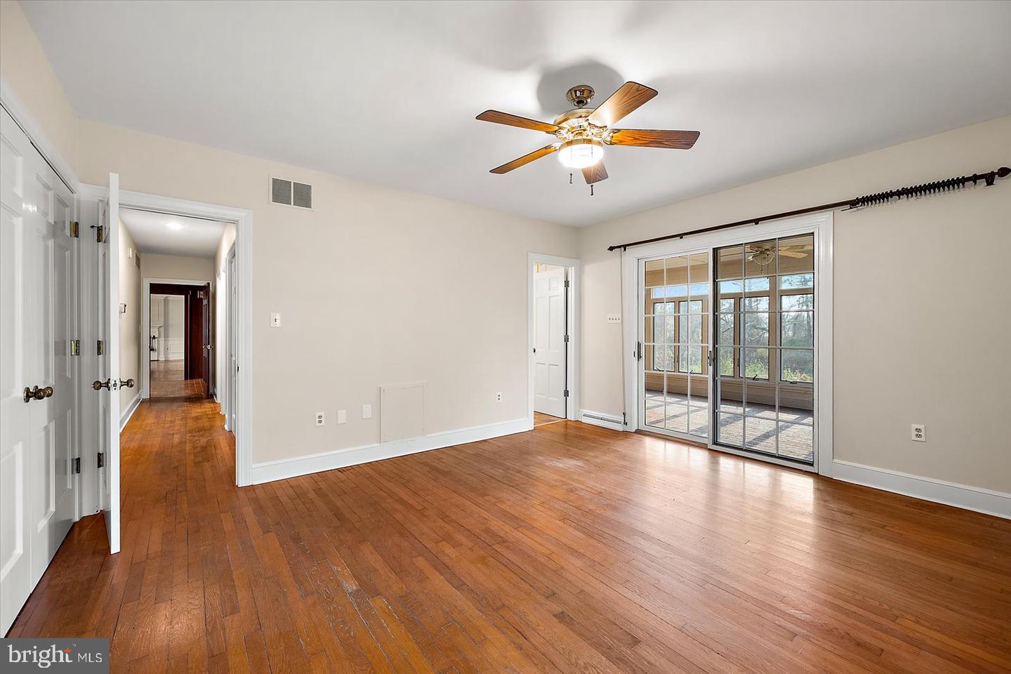 27980 Pemberton Property Photo 44