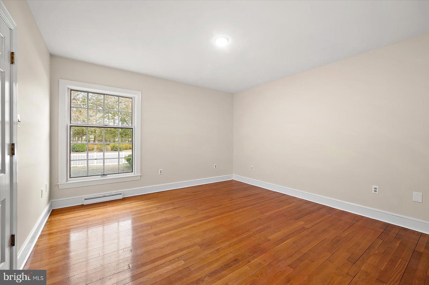 27980 Pemberton Property Photo 49