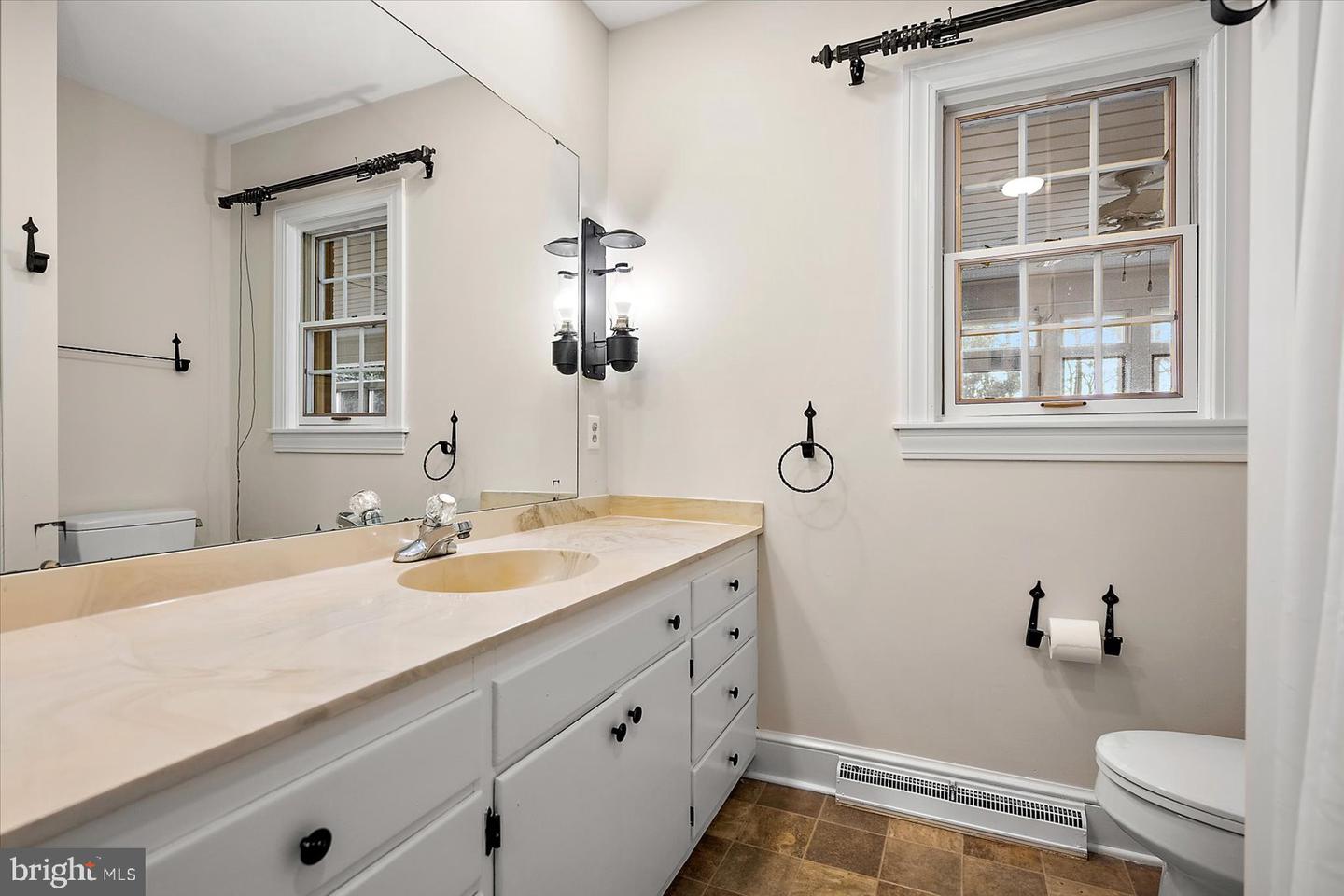 27980 Pemberton Property Photo 53
