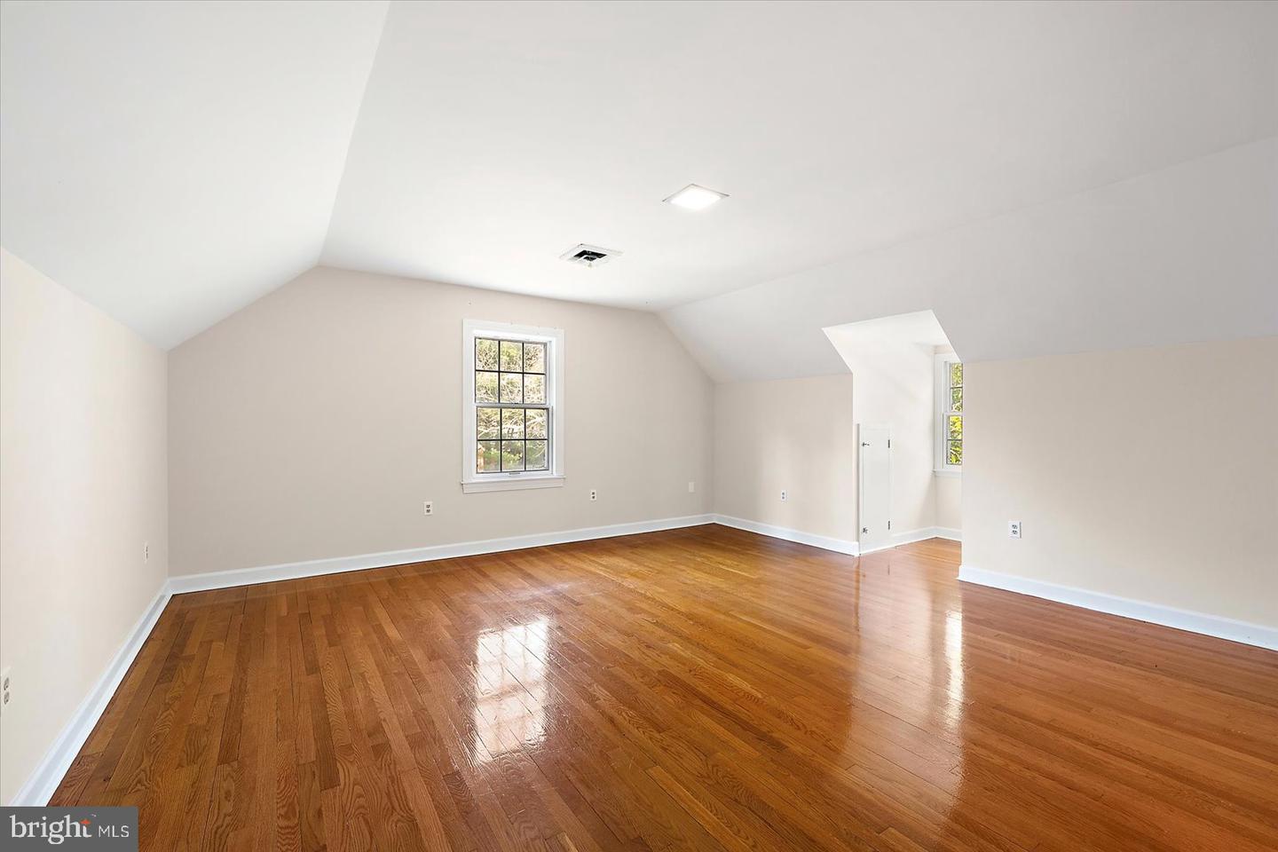 27980 Pemberton Property Photo 54