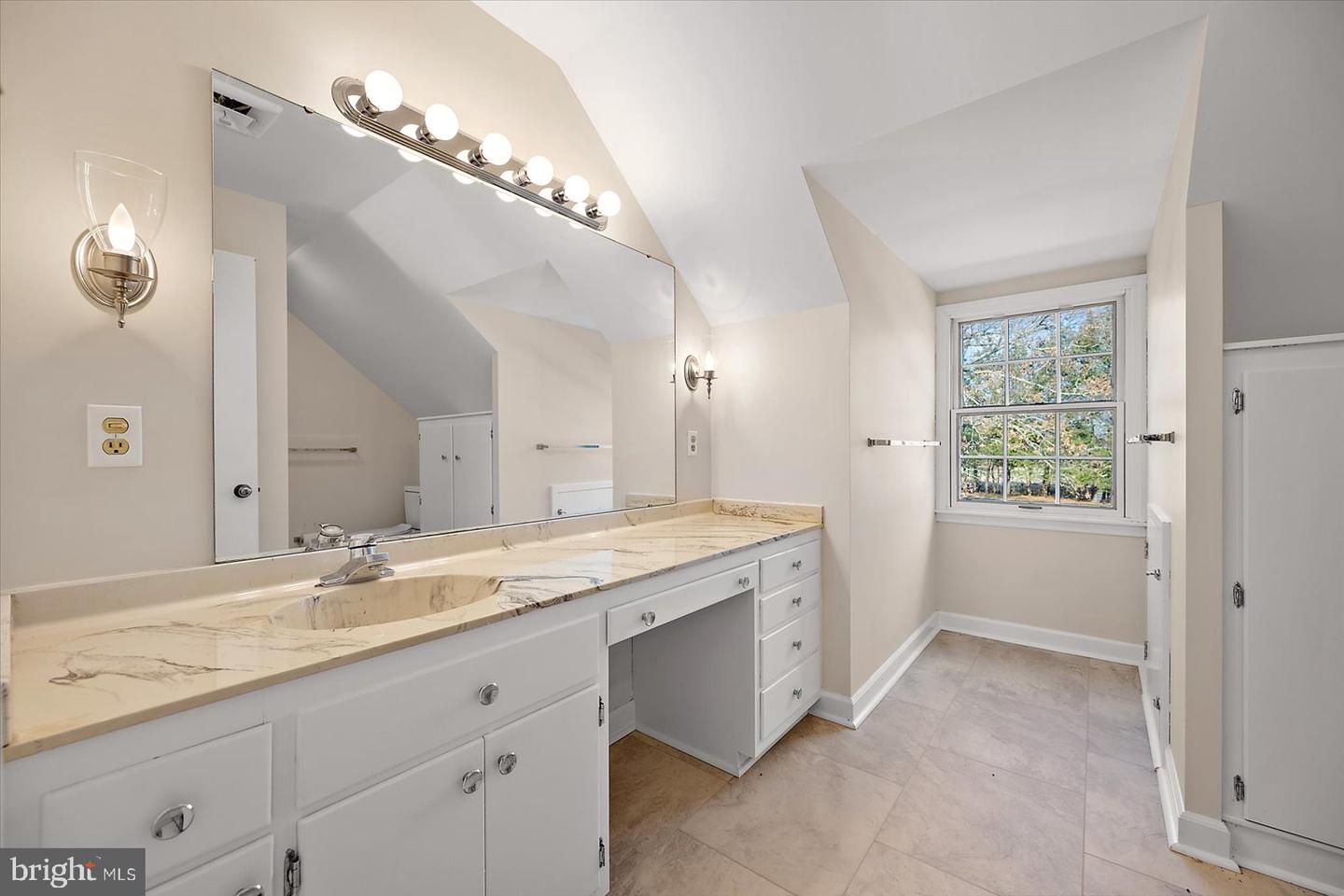 27980 Pemberton Property Photo 61