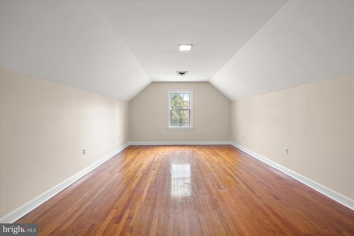 27980 Pemberton Property Photo 64