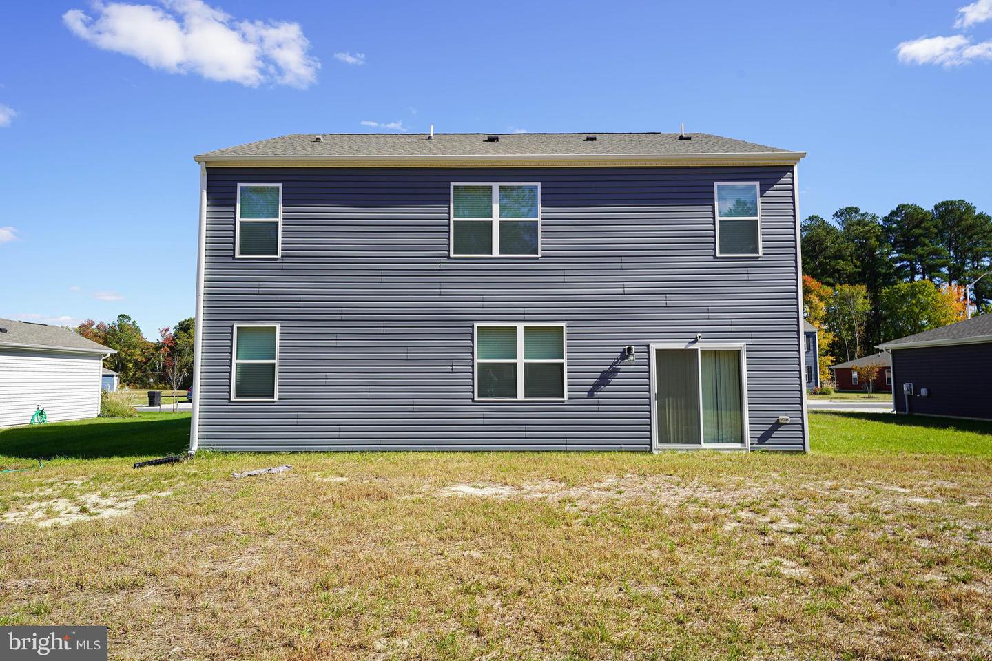 1712 Severn St Property Photo 6