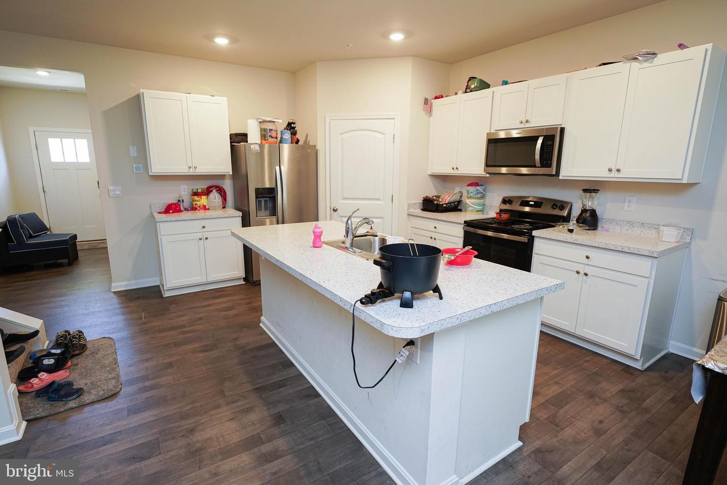 1712 Severn St Property Photo 15