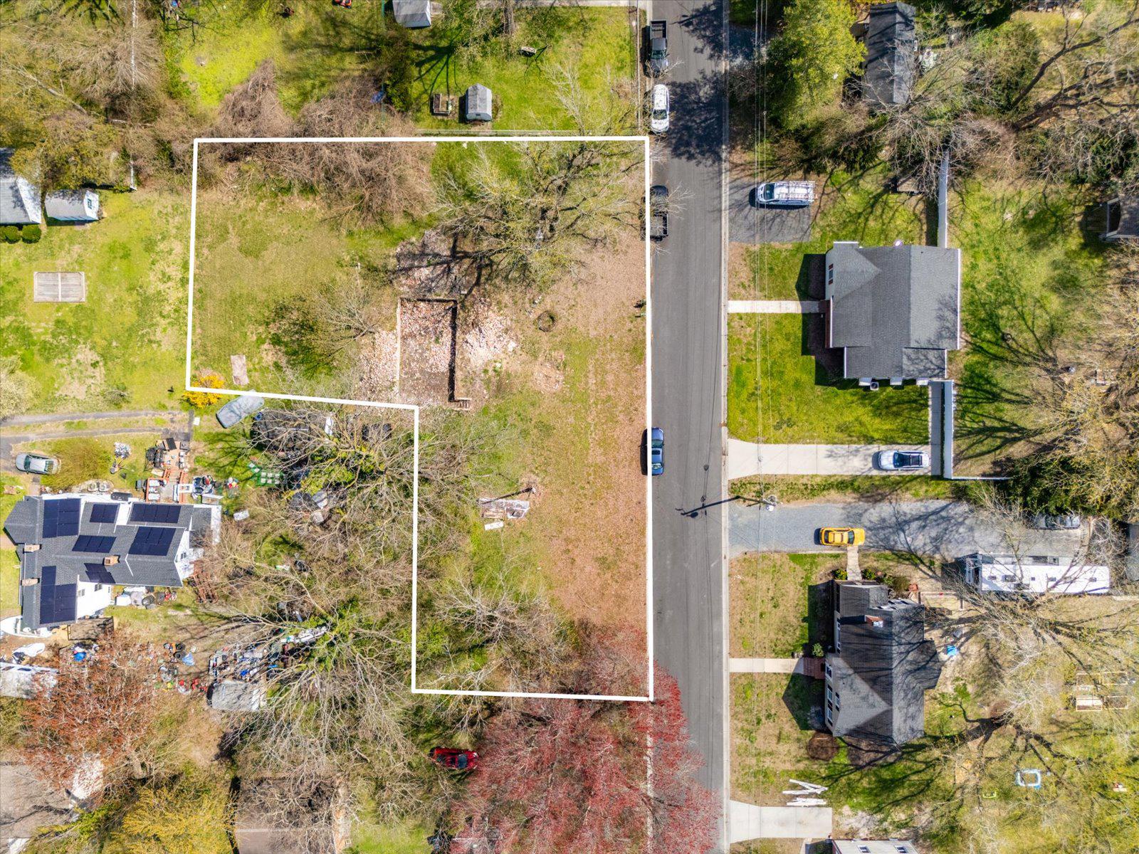 1305 Hazel St Property Photo 1