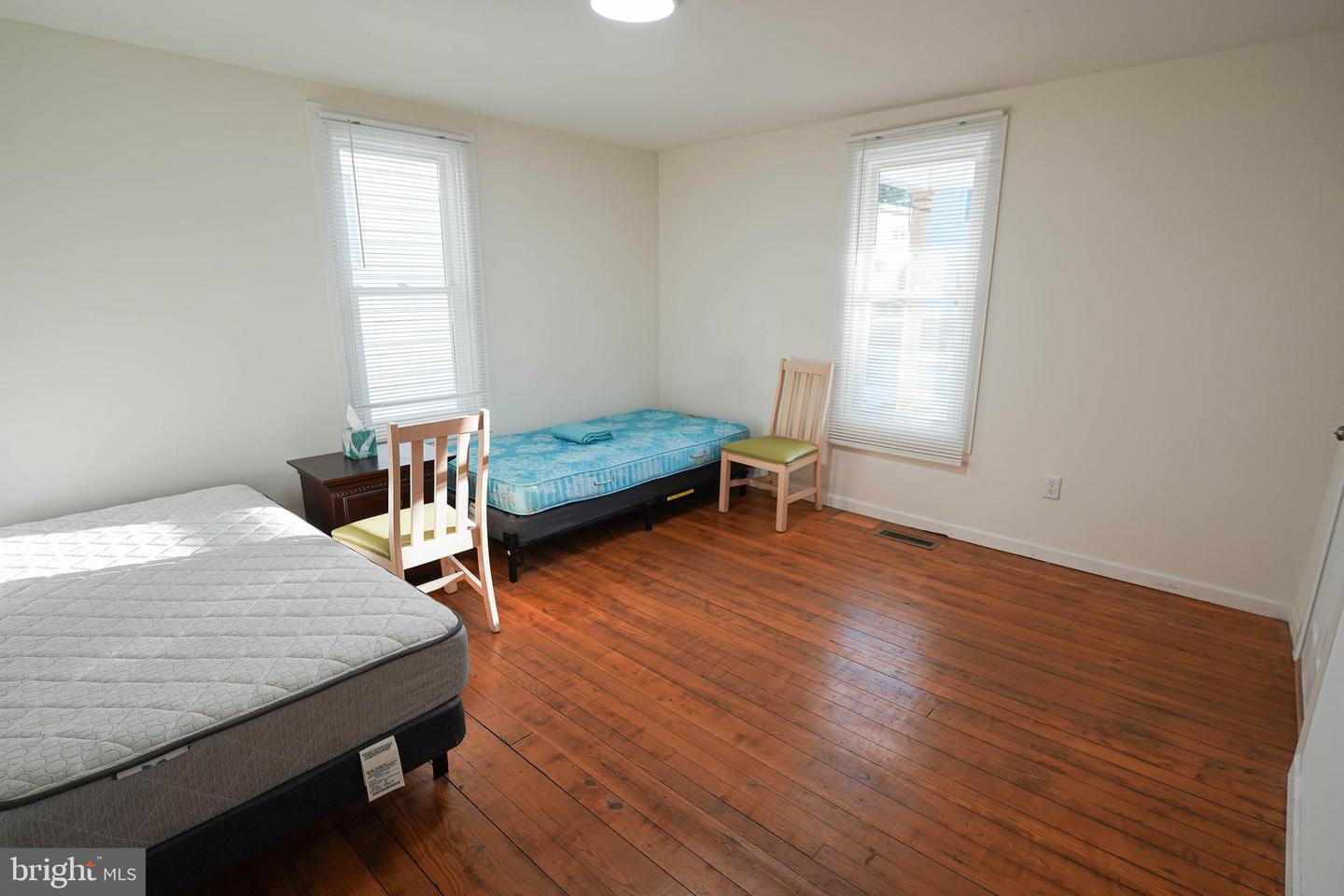 231 Newton St #a Property Photo 21