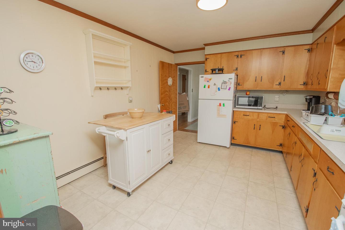 301 Poplar St Property Photo 3