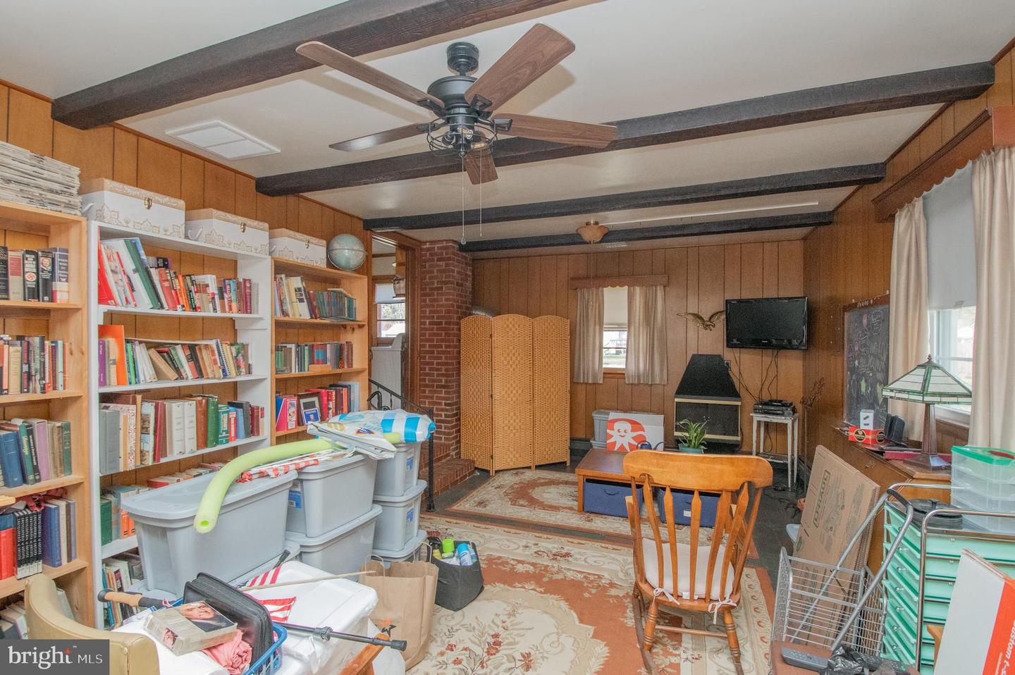 301 Poplar St Property Photo 11