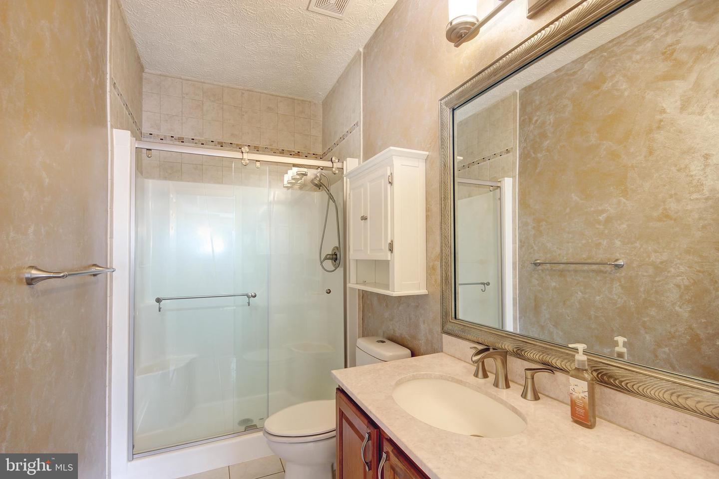 9007 Executive Club Dr Property Photo 10