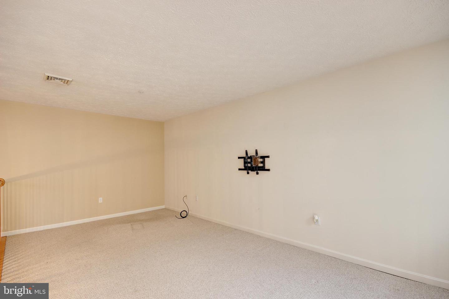 9007 Executive Club Dr Property Photo 15