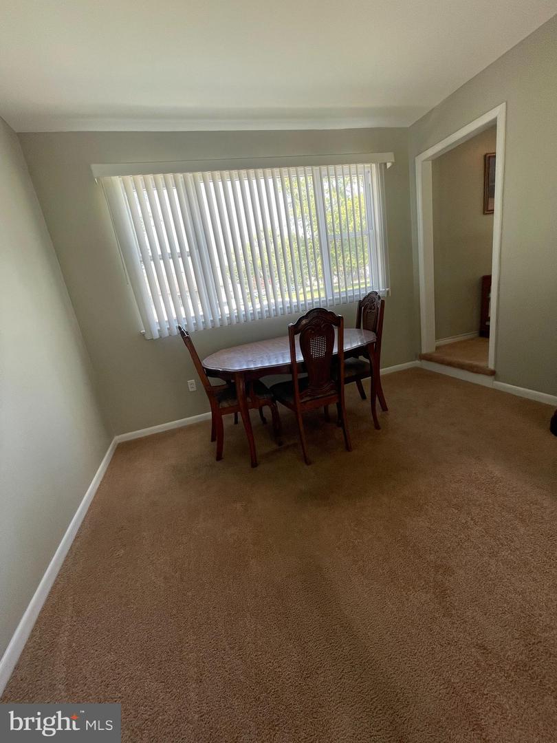 1310 Emerson Ave Property Photo 13
