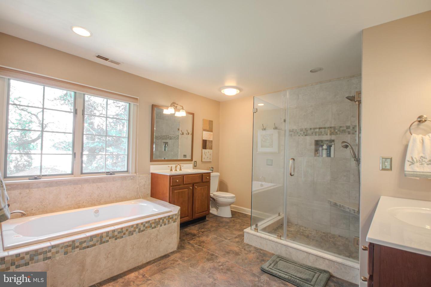 5657 Caledonia Dr Property Photo 20