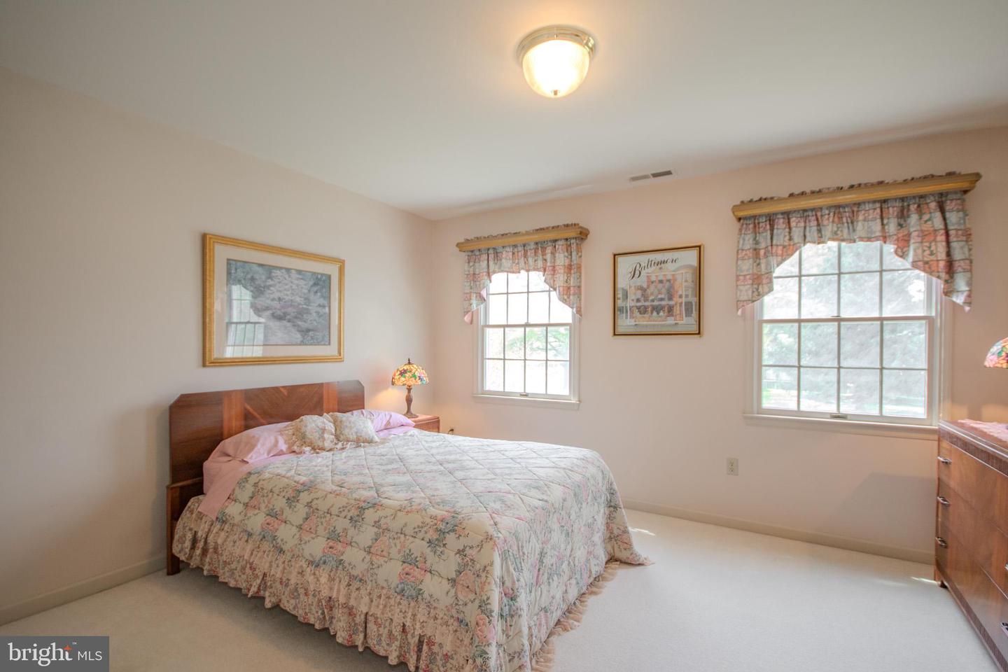 5657 Caledonia Dr Property Photo 22
