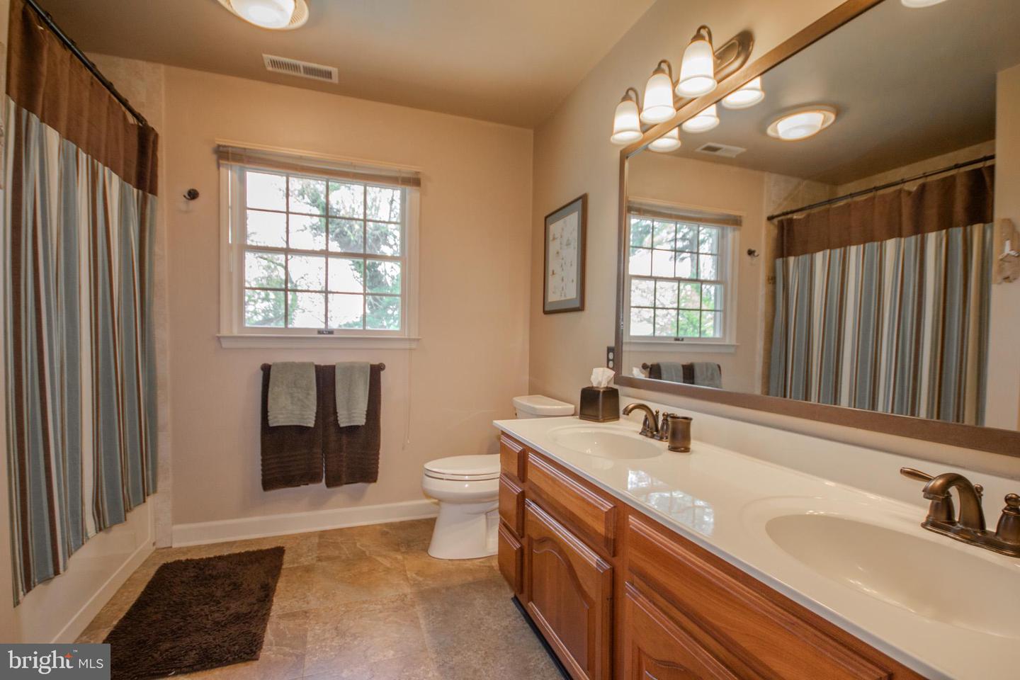 5657 Caledonia Dr Property Photo 24
