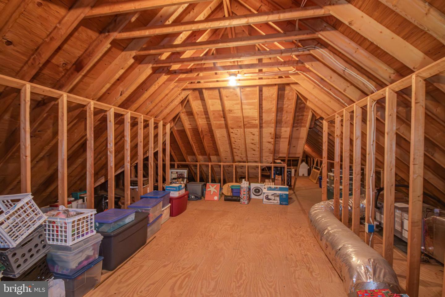 5657 Caledonia Dr Property Photo 29