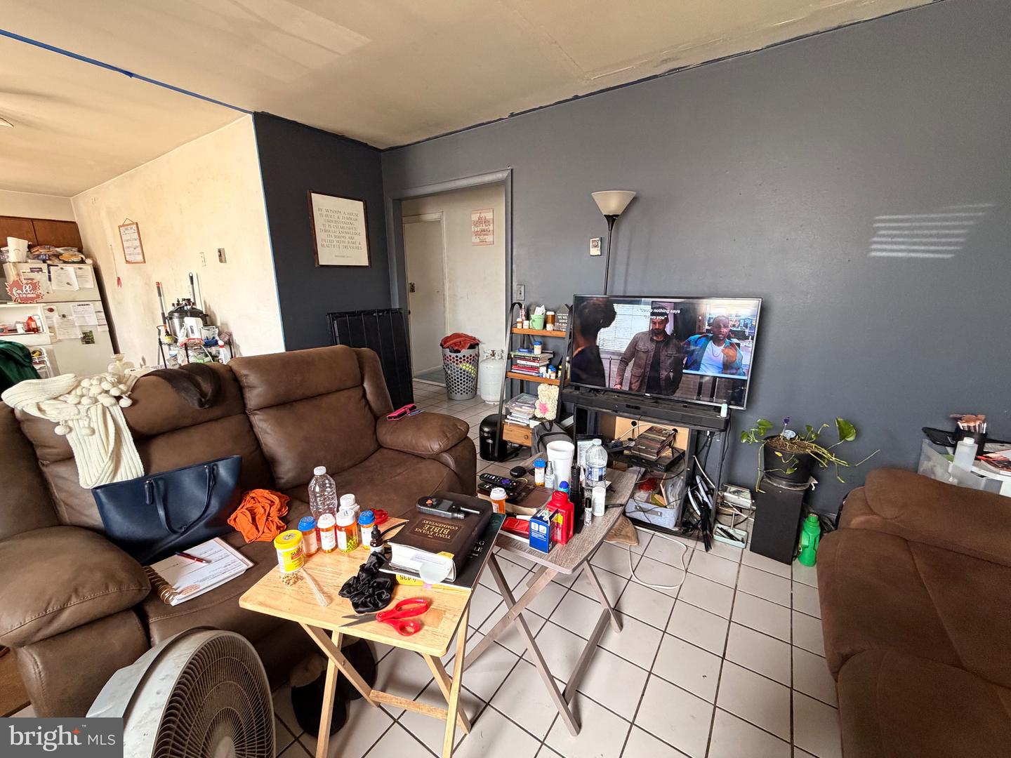 5 W Chestnut St Property Photo 6