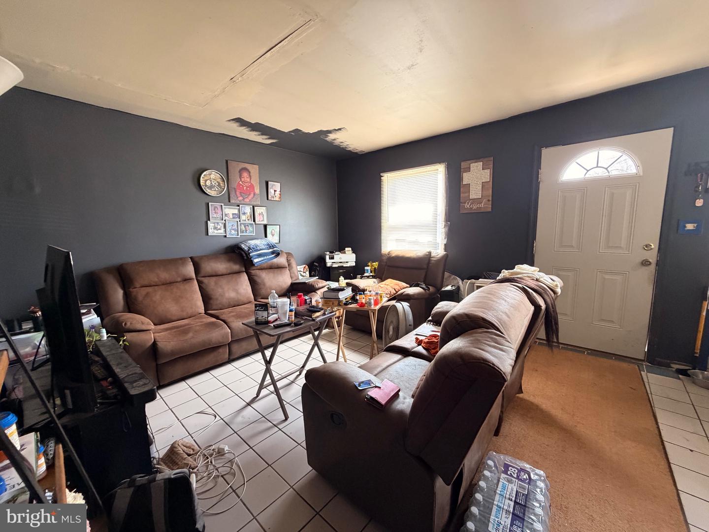 5 W Chestnut St Property Photo 7