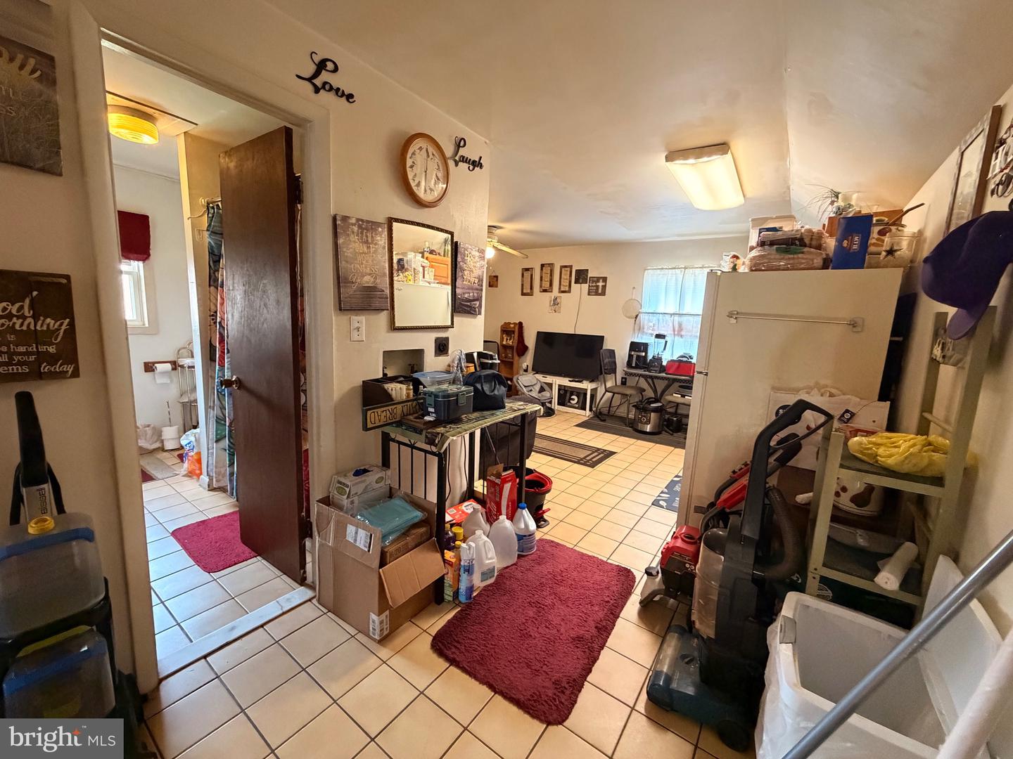5 W Chestnut St Property Photo 19