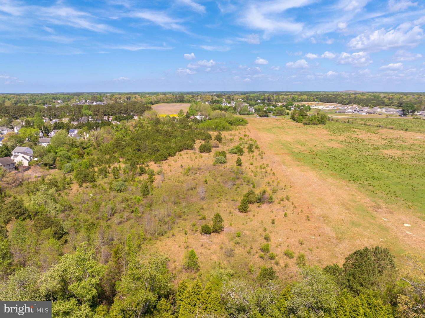 Pemberton Dr Property Photo 8