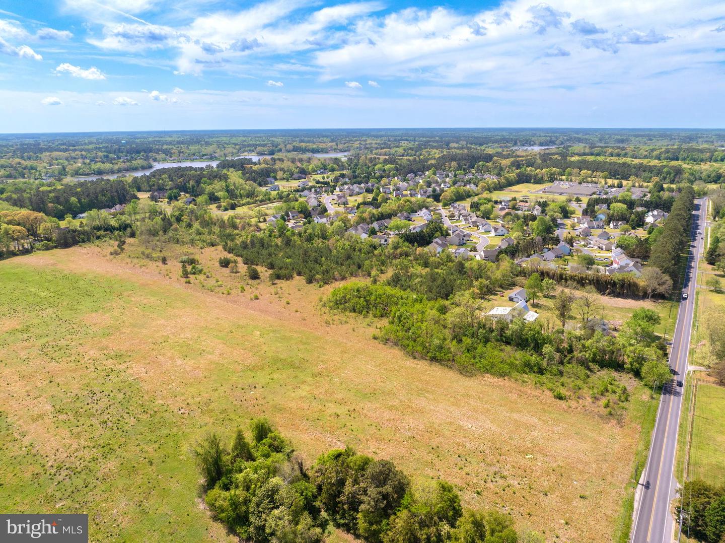 Pemberton Dr Property Photo 16